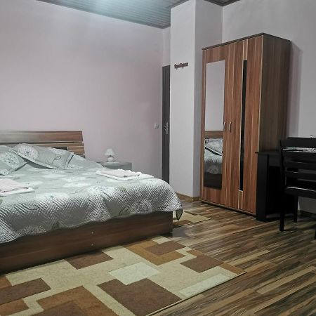Appartamento Casa Suzy & Roxy Arpasu de Jos Esterno foto