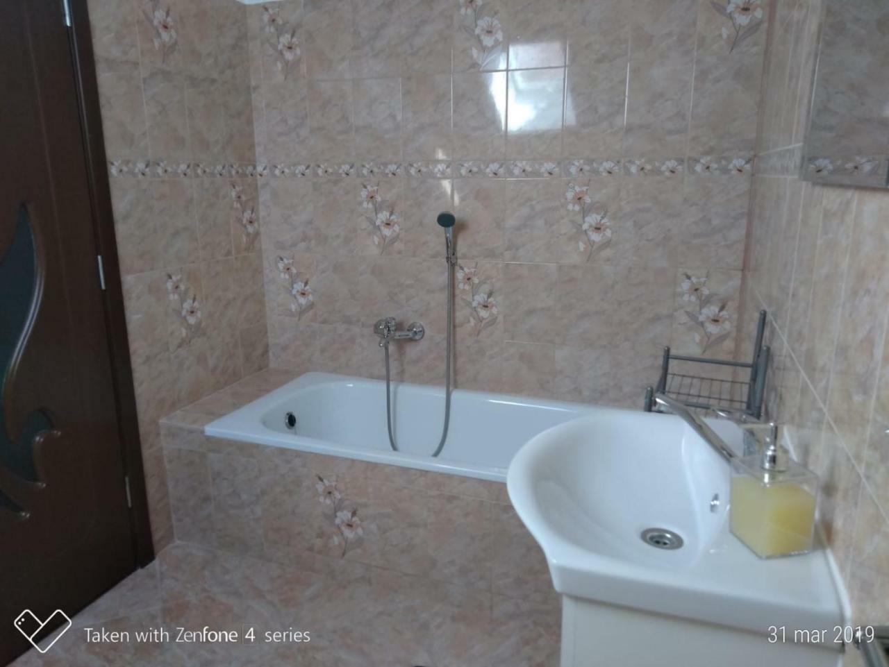 Appartamento Casa Suzy & Roxy Arpasu de Jos Esterno foto